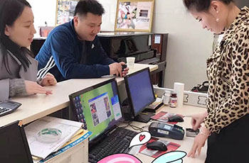 濟(jì)南鋼琴什么品牌銷量好？——英昌鋼琴